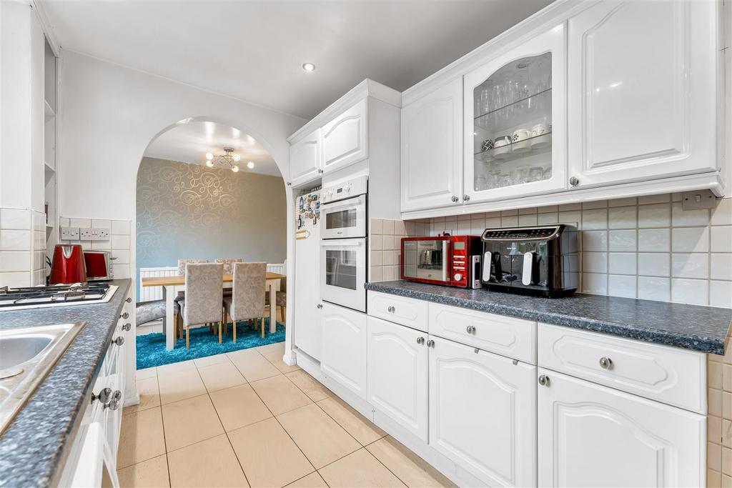 Kitchen 3