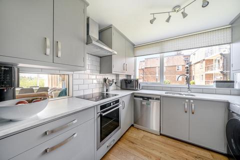 12 Arun Prospect, Pulborough, RH20 1AL