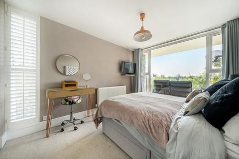 12 Arun Prospect, Pulborough, RH20 1AL