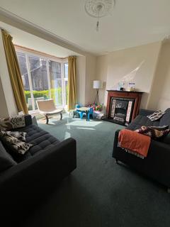 2 bedroom house to rent, Terrace Road, Mount Pleasant,