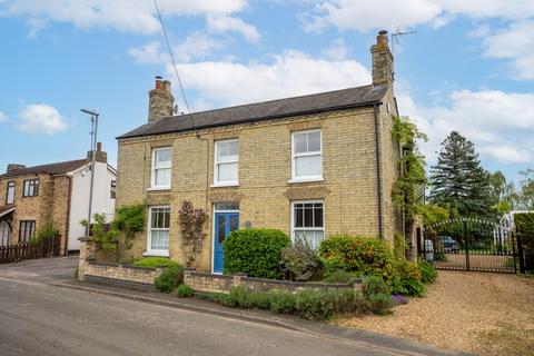 4 bedroom detached house for sale, Fen End, Willingham, CB24