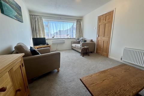 24 Arcadia Road, Burnham-on-crouch, CM0 8EF