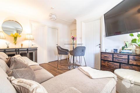 1 bedroom maisonette for sale, The Fold, Basildon SS14