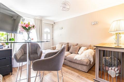 1 bedroom maisonette for sale, The Fold, Basildon SS14