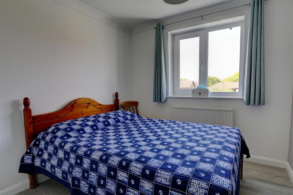 Bedroom 3:
