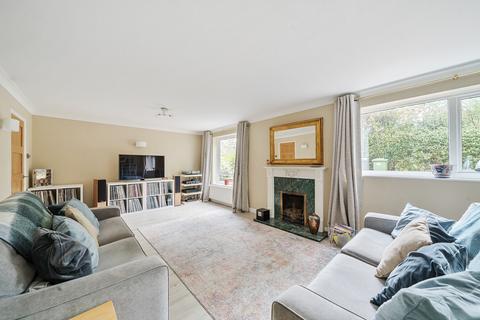 The Spinney Rewlands Drive, Winchester, SO22 6PA
