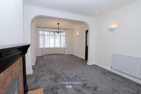 3 bedroom semi-detached house for sale, Summerfields Avenue, Halesowen B62