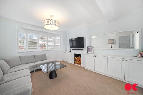 4 bedroom semi-detached house for sale, Repton Avenue, Gidea Park RM2