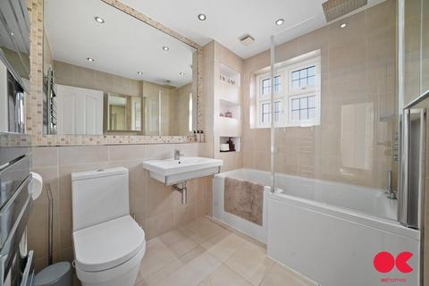 undefined, Repton Avenue, Gidea Park RM2