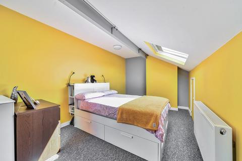 8 Edinburgh Place, Leeds, LS12 3RQ