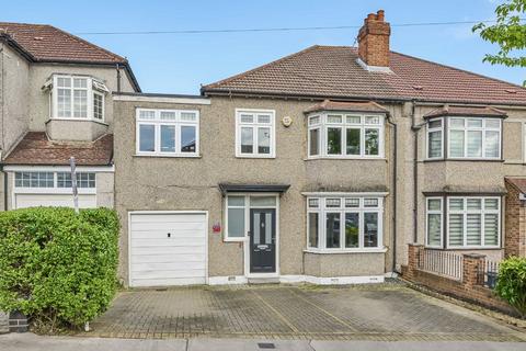 25 Springfield Road, Thornton Heath, CR7 8DZ
