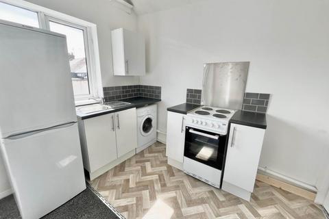 1 bedroom flat to rent, Rainton Street, Sunderland SR4