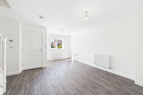 3 bedroom semi-detached house to rent, Knotgrass Way, Hardwicke, Gloucester, Gloucestershire, GL2