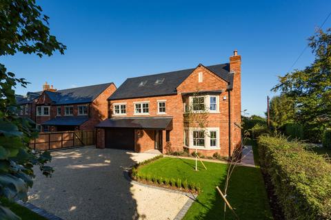 6 bedroom detached house to rent, Spofforth Hill, Wetherby, LS22 6SE