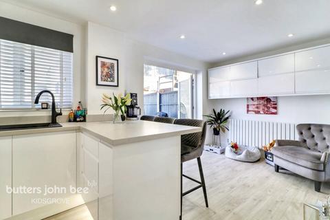 7 Castleview Grove, Stoke-on-trent, ST6 6XQ