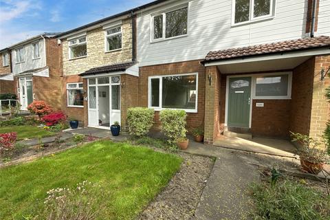 5 Cornmoor Gardens, Whickham, Newcastle Upon Tyne, NE16 4PZ