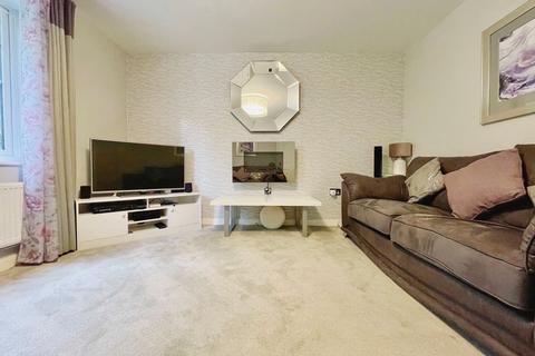 4 bedroom semi-detached house to rent, Gate Lane, Birmingham, B16