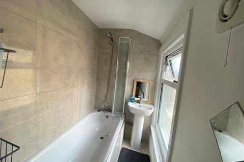 1 bedroom in a house share to rent, Lindal Road, London, SE4