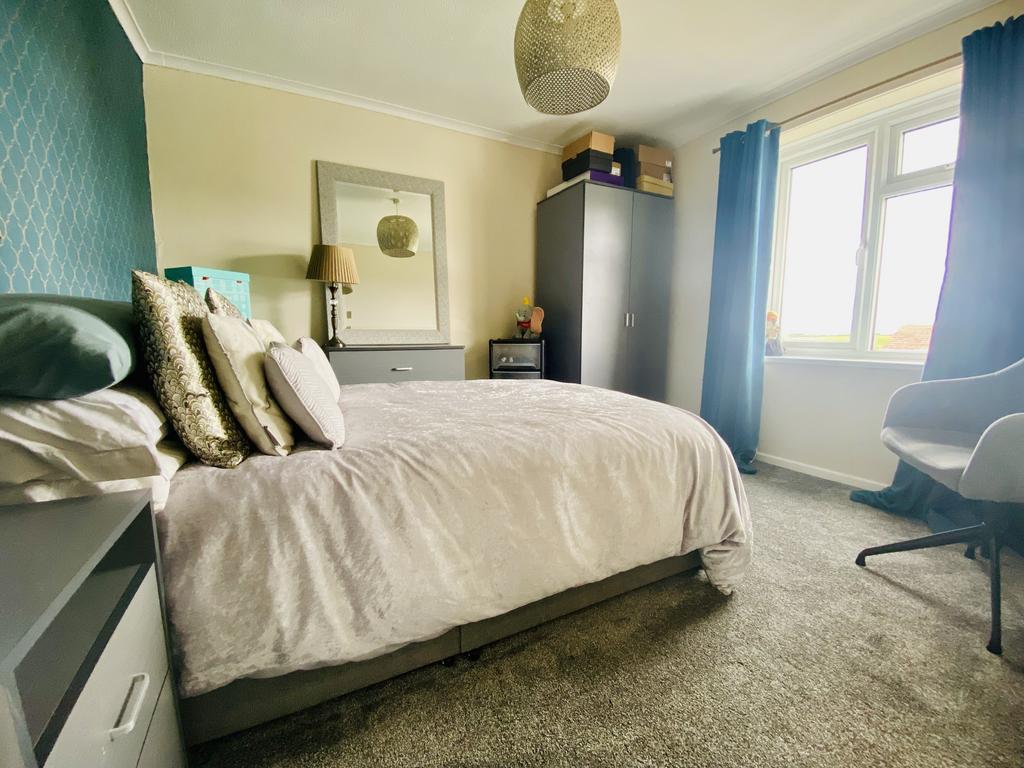 Hillcrest bed 2