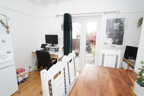 67 Pullan Drive, Eccleshill, Bradford, BD2 3RW