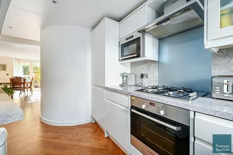 4 bedroom end of terrace house for sale, St. Aubyns, Hove