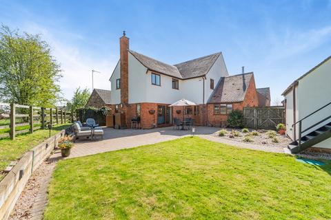 4 bedroom detached house for sale, Main Street Crowfield Brackley, Northamptonshire, NN13 5TW