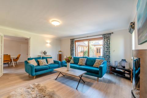 4 bedroom detached house for sale, Main Street Crowfield Brackley, Northamptonshire, NN13 5TW