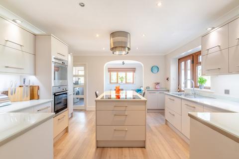 4 bedroom detached house for sale, Main Street Crowfield Brackley, Northamptonshire, NN13 5TW