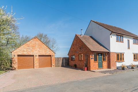 4 bedroom detached house for sale, Main Street Crowfield Brackley, Northamptonshire, NN13 5TW
