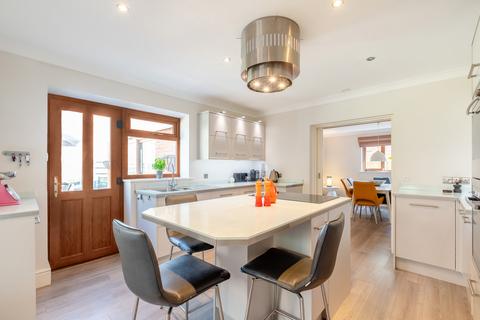 4 bedroom detached house for sale, Main Street Crowfield Brackley, Northamptonshire, NN13 5TW