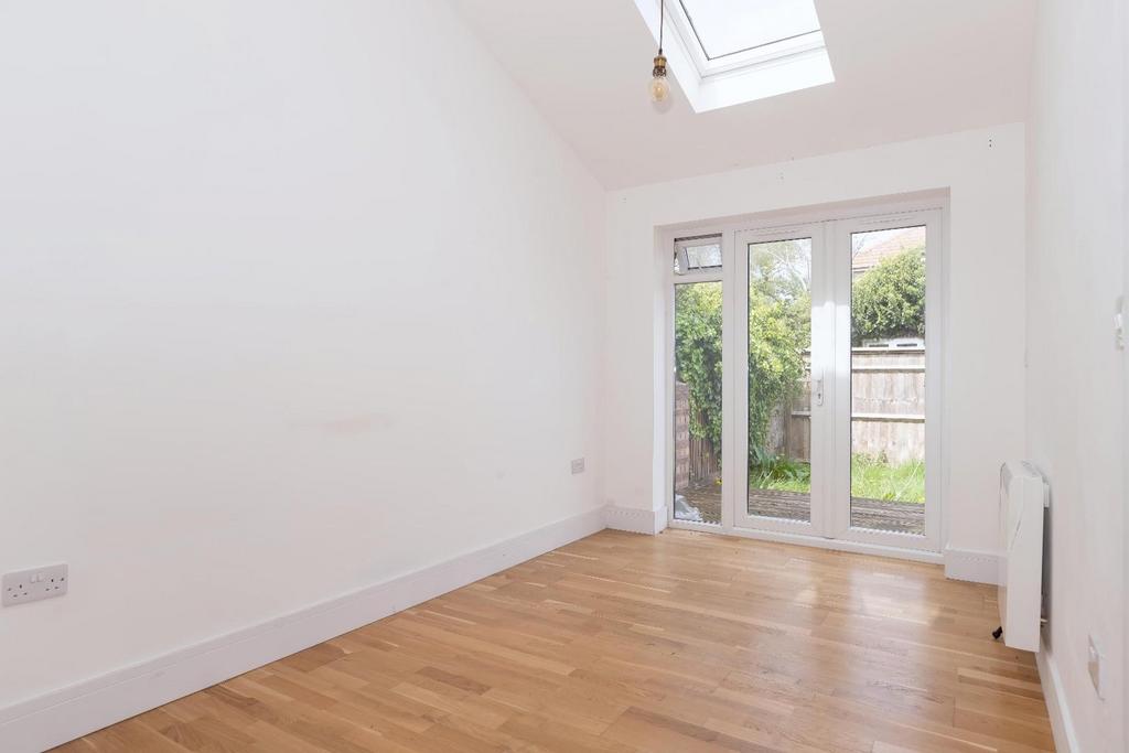Crabtree Lane 5.jpg
