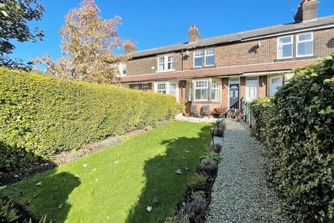 3 bedroom property for sale, The Avenue, Harrogate, HG1