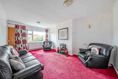 undefined, Yew Tree Drive, Whittington.