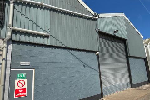 Industrial unit to rent, 32b The Old Brickworks Industrial Estate, Church Road, Harold Wood, Romford, Greater London, RM3