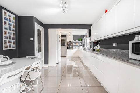 8 Ashover View, Westhouses, Alfreton, DE55 5AR