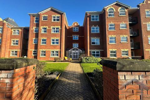 1 bedroom ground floor flat for sale, Regency Court Park Road West PR9 0JU
