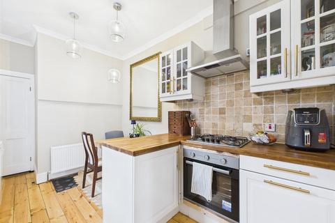 49 Park Crescent, North Shields, NE30 2HR