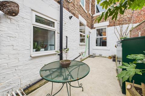 49 Park Crescent, North Shields, NE30 2HR