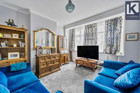 4 bedroom end of terrace house for sale, Stoneleigh Avenue, Worcester Park, KT4