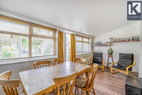 4 bedroom end of terrace house for sale, Stoneleigh Avenue, Worcester Park, KT4