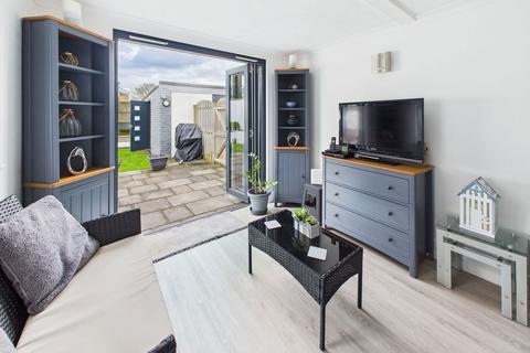 21 Orchard Close, Southwick, Brighton, BN42 4NJ
