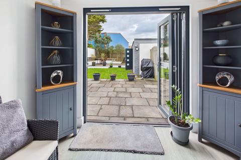 21 Orchard Close, Southwick, Brighton, BN42 4NJ
