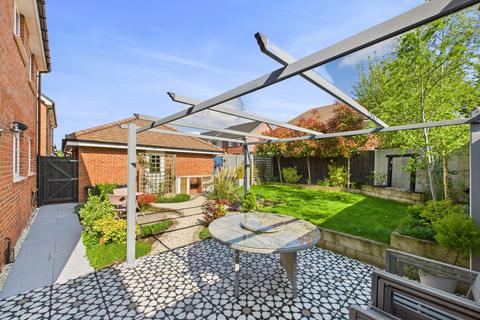 4 Lingwell Close, Chinnor, OX39 4FR