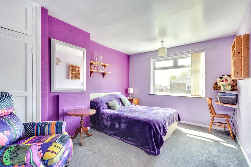 Bedroom One.jpeg