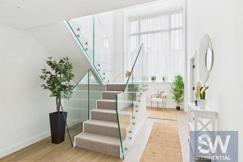 2 bedroom apartment for sale, Great George Street, Leeds