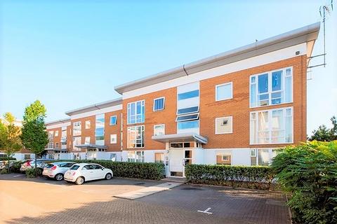 1 bedroom apartment to rent, Felixstowe Court, E16