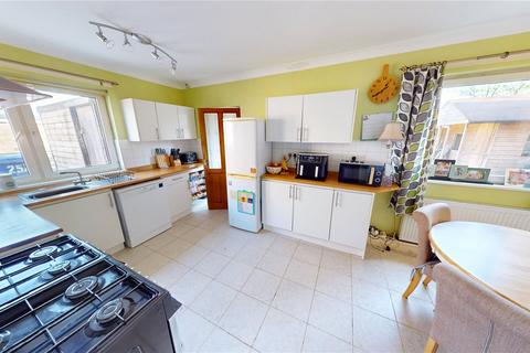 257 Crawley Close, Corringham, Stanford-le-hope, SS17 7JU