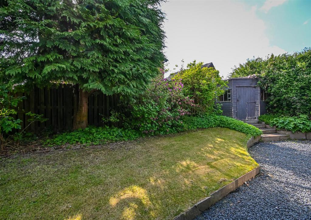 1 Manor House Close-33.jpg