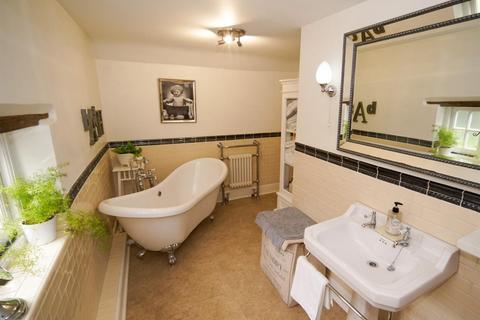 3 bedroom cottage for sale, Church Road, Old Yardley, Birmingham