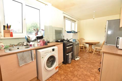4 bedroom semi-detached house for sale, Lawnfold, Hadfield, Glossop, Derbyshire, SK13